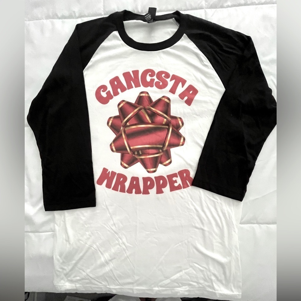 “Gangsta Wrapper” Raglan TShirt - Black & White. Size M. NWOT